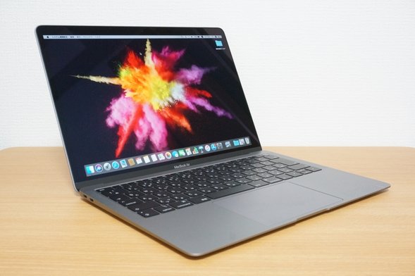 レビュー]MacBook Airはオシャレで軽量な持ち運べるノートパソコン