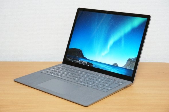 レビュー]Surface Laptop 4 13.5インチは持ち運びできて高級感のある 